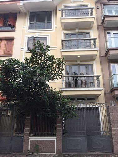 Cho thuê nhà riêng, làm địch vụ tại Cầu Đất Hoàn Kiếm, 130m2*5t, 60 tr 56652088 Cho thuê nhà riêng, làm địch vụ tại Cầu Đất Hoàn Kiếm, 130m2*5t, 60 tr