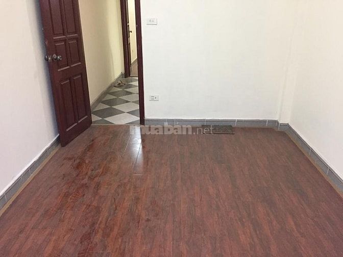 Nhà riêng ngõ vạn kiếp trần hưng đạo  50m2x4 tầng, giá 18tr