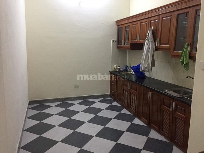 Nhà riêng ngõ vạn kiếp trần hưng đạo  50m2x4 tầng, giá 18tr