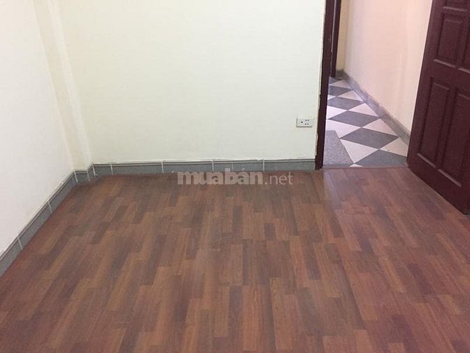 Nhà riêng ngõ vạn kiếp trần hưng đạo  50m2x4 tầng, giá 18tr