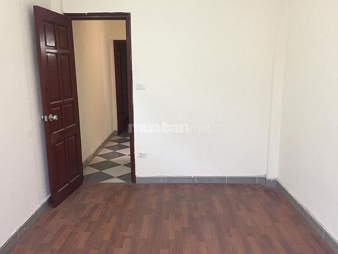 Nhà riêng ngõ vạn kiếp trần hưng đạo  50m2x4 tầng, giá 18tr