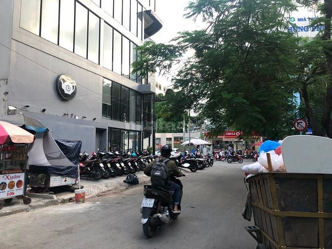 Cho thuê nhà MT Lý Tự Trọng, Q1, gần Thủ Khoa Huân, DT: 9x23m 56671438 Cho thuê nhà MT Lý Tự Trọng, Q1, gần Thủ Khoa Huân, DT: 9x23m