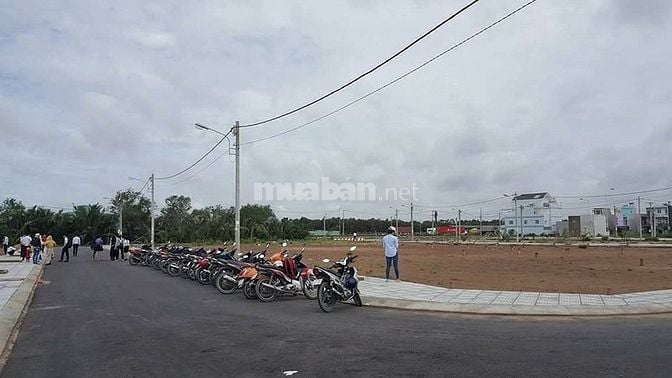 Bán đất nền dự án KDC Đại Nam Giá: 196 tr/nền/20% 56765947 Bán đất nền dự án KDC Đại Nam Giá: 196 tr/nền/20%