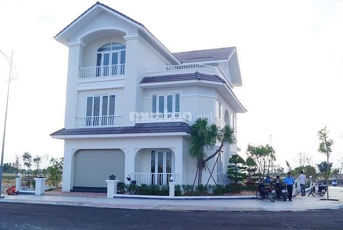 Golden Bay giai đoạn 1, cần bán D16-29 Tây Bắc gần đại lộ NTT 56792123 Golden Bay giai đoạn 1, cần bán D16-29 Tây Bắc gần đại lộ NTT