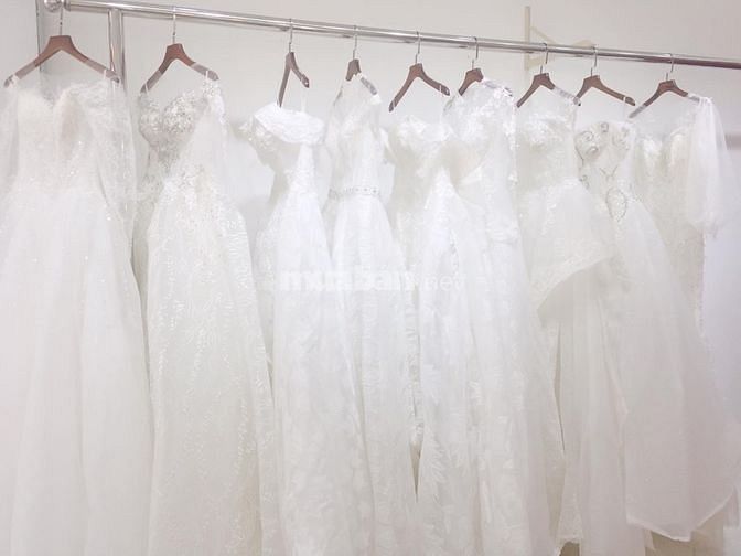 Sang tiệm áo cưới đang hoạt động , do không người quản lý 56921317 Sang tiệm áo cưới đang hoạt động , do không người quản lý
