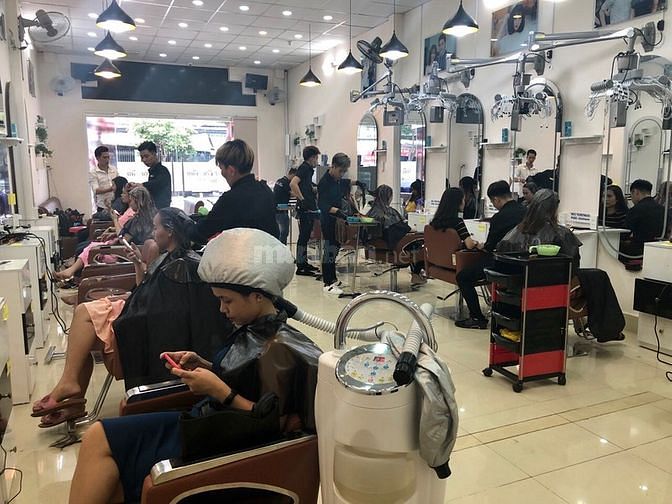 Tuyển nhân viên salon, thợ chính, thợ phụ, lương cao 56936994 Tuyển nhân viên salon, thợ chính, thợ phụ, lương cao