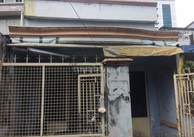 Bán gấp nhà nát ở Đoàn Văn Bơ, Q4 - 54m2-Giá 1 tỷ 755. Sổ riêng-XDTD 56975547 Bán gấp nhà nát ở Đoàn Văn Bơ, Q4 - 54m2-Giá 1 tỷ 755. Sổ riêng-XDTD