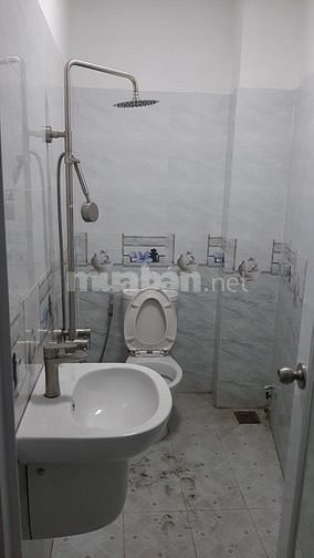 Bán gấp nhà hẽm đường nguyễn văn luông quận 6 giá 1.95 tỷ thương lượng 57145200 Bán gấp nhà hẽm đường nguyễn văn luông quận 6 giá 1.95 tỷ thương lượng