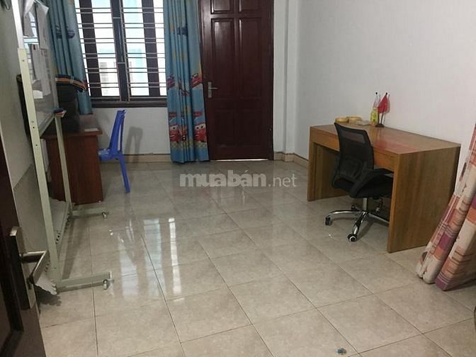 Nhà riêng ngõ vạn kiếp trần hưng đạo  50m2x4 tầng, giá 18tr
