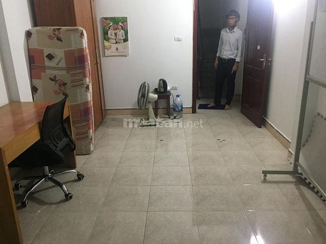 Nhà riêng ngõ vạn kiếp trần hưng đạo  50m2x4 tầng, giá 18tr