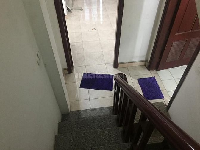 Nhà riêng ngõ vạn kiếp trần hưng đạo  50m2x4 tầng, giá 18tr