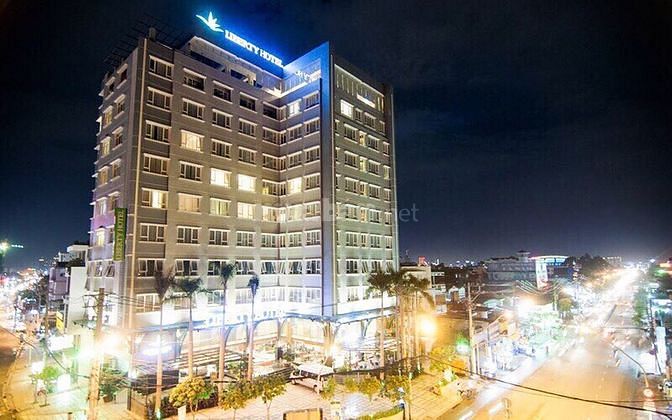 Nhà 3 lầu góc 2 mặt tiền Nguyễn Hiền P4 Q3, 6.5x11m, 50 triệu 57556375 Nhà 3 lầu góc 2 mặt tiền Nguyễn Hiền P4 Q3, 6.5x11m, 50 triệu