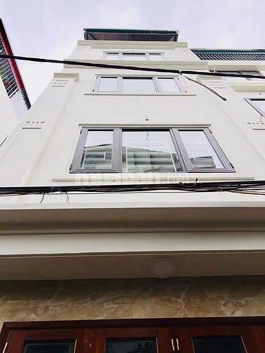 Nhà ngõ 9 phố Trần Quốc Hoàn, Dt 60M x 5 tầng tiện làm Vp, Lớp học