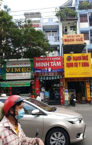 Bán nhà MT đường Thành Thái Q.10 gần viện tiêm 115. Dt: 49m2, 3 lầu 57899327 Bán nhà MT đường Thành Thái Q.10 gần viện tiêm 115. Dt: 49m2, 3 lầu
