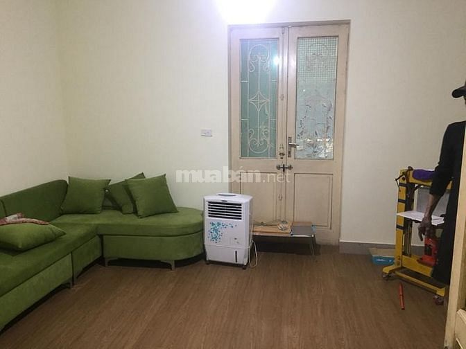 Nhà riêng ngõ vạn kiếp trần hưng đạo  50m2x4 tầng, giá 18tr
