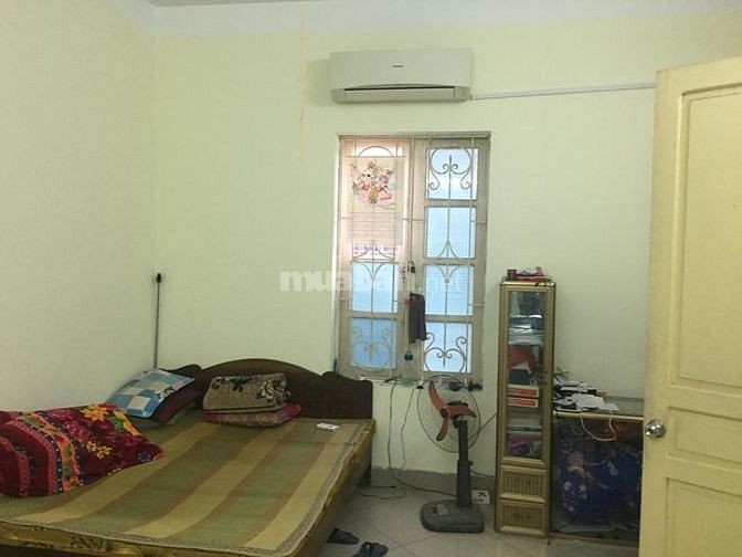 Nhà riêng ngõ vạn kiếp trần hưng đạo  50m2x4 tầng, giá 18tr