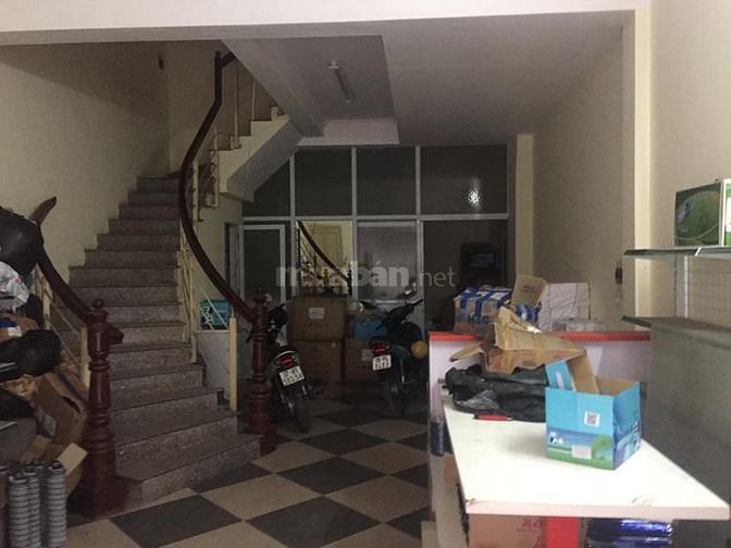 Nhà riêng ngõ vạn kiếp trần hưng đạo  50m2x4 tầng, giá 18tr