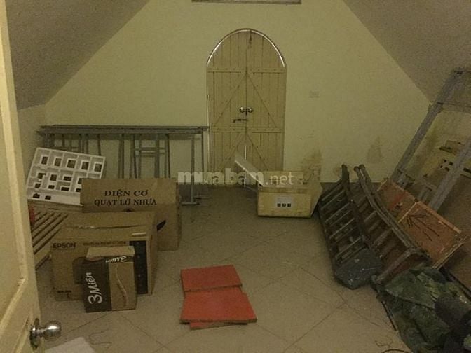 Nhà riêng ngõ vạn kiếp trần hưng đạo  50m2x4 tầng, giá 18tr