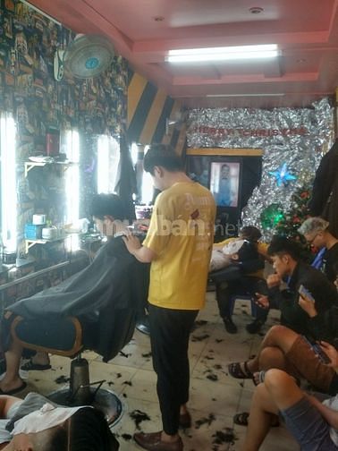 Điền Barber Shop tuyển 6 thợ nam và 2 thợ nữ 57963326 Điền Barber Shop tuyển 6 thợ nam và 2 thợ nữ