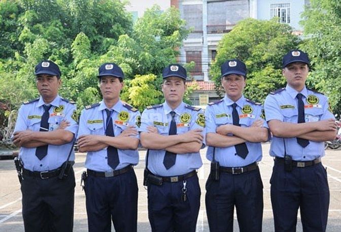 Tuyển gấp nam, nữ bảo vệ làm việc ngân hàng, tòa nhà bao ăn ở 49749709 Tuyển gấp nam, nữ bảo vệ làm việc ngân hàng, tòa nhà bao ăn ở