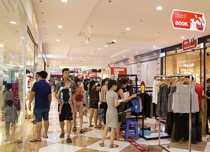 Mặt bằng vàng bạc, thời trang, ăn uống tại quận 7 giá 200 triệu DT 4m2 49862845 Mặt bằng vàng bạc, thời trang, ăn uống tại quận 7 giá 200 triệu DT 4m2