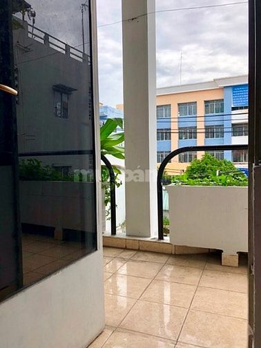 Phòng thoáng mát, an ninh, có nội thất. Ngay ngã 3 CMT8 & P.V.Hai 50203085 Phòng thoáng mát, an ninh, có nội thất. Ngay ngã 3 CMT8 & P.V.Hai