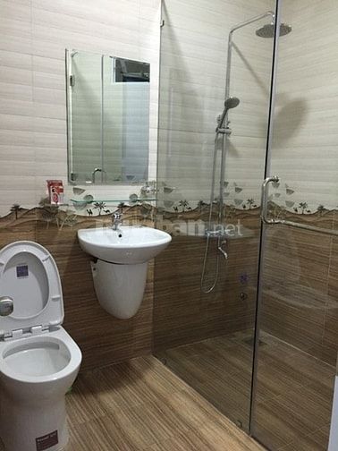 Cần bán nhà 4 tầng đường Lý Thánh Tôn vị trí trung tâm thành phố. 50211877 Cần bán nhà 4 tầng đường Lý Thánh Tôn vị trí trung tâm thành phố.