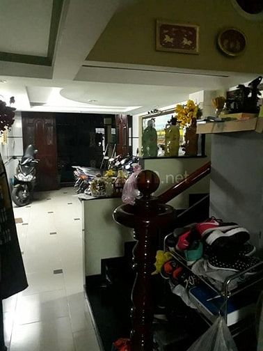 Nhà Đẹp, Hẻm Rộng, CMT8, Cho Thuê 30 Triệu/tháng, Quận 3, 80m2, 11 Tỷ. 50295431 Nhà Đẹp, Hẻm Rộng, CMT8, Cho Thuê 30 Triệu/tháng, Quận 3, 80m2, 11 Tỷ.
