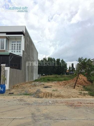 DO kinh doanh Lỗ NêN Cần Sang Lại 16P.trọ + 300M2 đất trong KCN Nhật. 50319703 DO kinh doanh Lỗ NêN Cần Sang Lại 16P.trọ + 300M2 đất trong KCN Nhật.