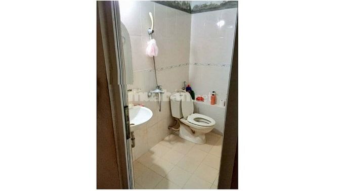 Cho thuê nhà khu phân lô tại NGuyễn Khánh Toàn 50521067 Cho thuê nhà khu phân lô tại NGuyễn Khánh Toàn