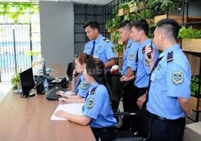 Uyển gấp nam nữ bảo vệ giám sát camera, quẹt thẻ xe nhận việc ngay 51406115 Uyển gấp nam nữ bảo vệ giám sát camera, quẹt thẻ xe nhận việc ngay