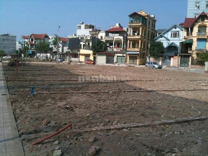 Cần sang lô đất ngay MT Nguyễn Văn Săng, đã có sổ, giá 2.7 tỷ, DT: 60m 51802511 Cần sang lô đất ngay MT Nguyễn Văn Săng, đã có sổ, giá 2.7 tỷ, DT: 60m