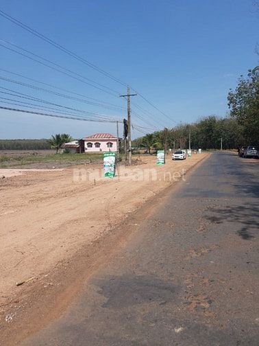 Cần tiền bán gấp lô đất nền 1000m2 đã có SHR , LH chính chủ 51821710 Cần tiền bán gấp lô đất nền 1000m2 đã có SHR , LH chính chủ