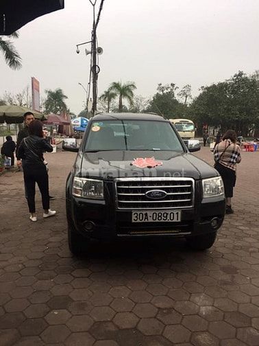 Cho thuê xe 7 chỗ Có Lái giá rẻ tại Hà Nội 51903826 Cho thuê xe 7 chỗ Có Lái giá rẻ tại Hà Nội