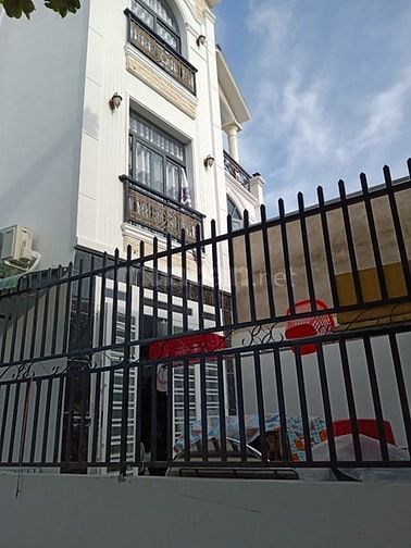 Chính chủ chuyển về quê sinh sống bán gấp nhà mặt tiền gía rẻ 1.99 tỷ 52038086 Chính chủ chuyển về quê sinh sống bán gấp nhà mặt tiền gía rẻ 1.99 tỷ
