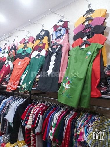 Chuyên thu mua thanh lý thời trang nữ SLL giá cao. 47389149 Chuyên thu mua thanh lý thời trang nữ SLL giá cao.