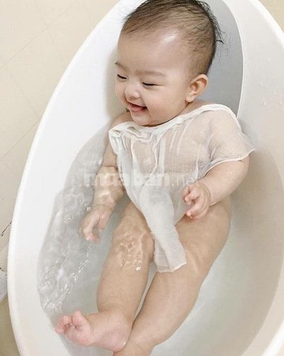 (tuyển gấp) Nhà cần tìm người giúp việc trông em và 1 người nấu cơm 52122212 (tuyển gấp) Nhà cần tìm người giúp việc trông em và 1 người nấu cơm