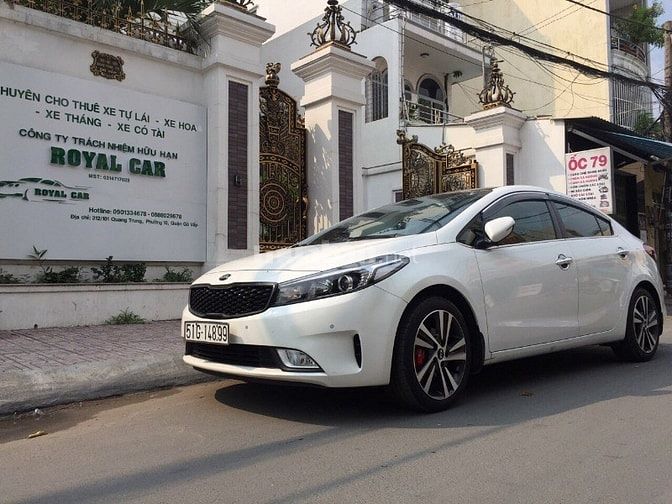 Công Ty TNHH Royal Car chuyên cho thuê xe tự lái giá rẻ tại Tphcm 52403030 Công Ty TNHH Royal Car chuyên cho thuê xe tự lái giá rẻ tại Tphcm