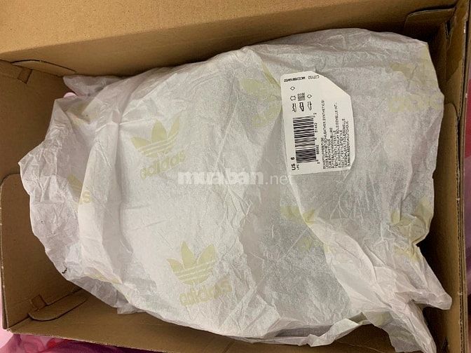 Bán 2 đôi giày Adidas hàng Auth giá 900k 52440930 Bán 2 đôi giày Adidas hàng Auth giá 900k