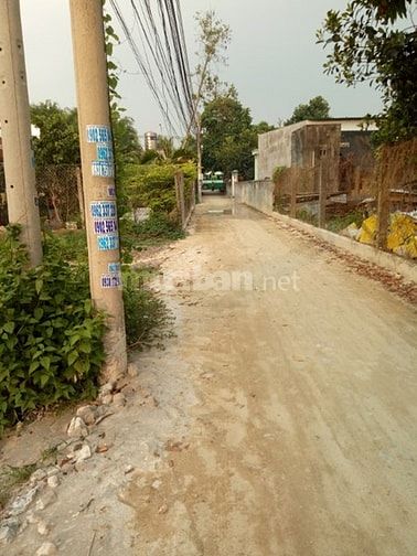 Đường Bê Tông 4m,Cách QL 22 50m, Rạch Sơn, TT Gò Dầu, DT: 7x37, ONT 52513613 Đường Bê Tông 4m,Cách QL 22 50m, Rạch Sơn, TT Gò Dầu, DT: 7x37, ONT