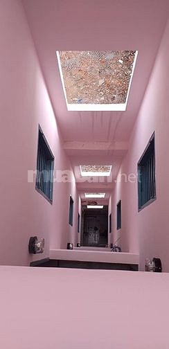 Cho thuê phòng 28m2 đường Nguyễn Cửu Đàm, Quận Tân Phú, thang máy