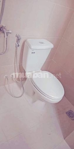 Cho thuê phòng 28m2 đường Nguyễn Cửu Đàm, Quận Tân Phú, thang máy
