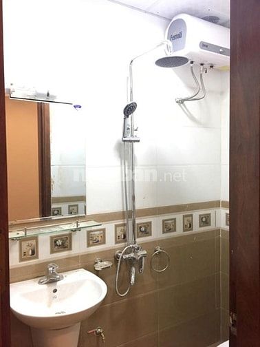 Bán nhà ngõ Trần Quốc Hoàn,Cầu Giấy, DT 50m2x5 tầng. 52674490 Bán nhà ngõ Trần Quốc Hoàn,Cầu Giấy, DT 50m2x5 tầng.