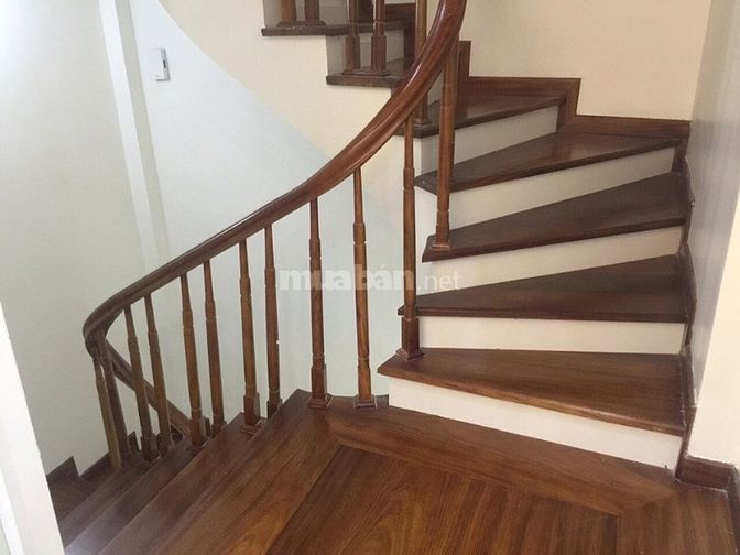 Bán nhà ngõ Trần Quốc Hoàn,Cầu Giấy, DT 50m2x5 tầng. 52674490 Bán nhà ngõ Trần Quốc Hoàn,Cầu Giấy, DT 50m2x5 tầng.