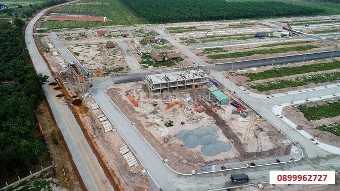 Nhà phố 1 trệt 2 lầu ngay tại Bến Cát Bình Dương 52821849 Nhà phố 1 trệt 2 lầu ngay tại Bến Cát Bình Dương