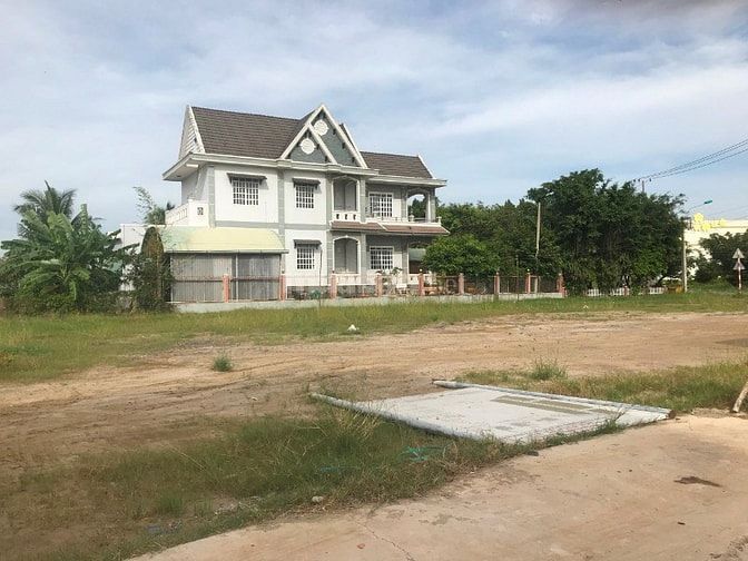 Đất nền mặt tiền quốc lộ 50. Đối diện bệnh viện đa khoa Cần Đước 52830088 Đất nền mặt tiền quốc lộ 50. Đối diện bệnh viện đa khoa Cần Đước