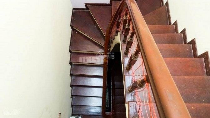 Giá HOT (7,8 tỷ)Bán Nhà khu PLTrần Quốc Hoàn, DT 50m2x5 tầng,Mt5,2m,cự 52835775 Giá HOT (7,8 tỷ)Bán Nhà khu PLTrần Quốc Hoàn, DT 50m2x5 tầng,Mt5,2m,cự