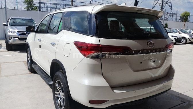 TOYOTA FORTUNER MÁY DẦU SỐ TỰ ĐỘNG MỚI 100%, XE GIAO NGAY! 52876721 TOYOTA FORTUNER MÁY DẦU SỐ TỰ ĐỘNG MỚI 100%, XE GIAO NGAY!