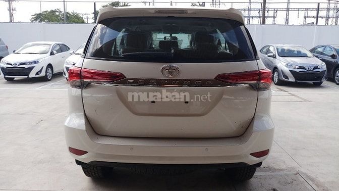 TOYOTA FORTUNER MÁY DẦU SỐ TỰ ĐỘNG MỚI 100%, XE GIAO NGAY! 52876721 TOYOTA FORTUNER MÁY DẦU SỐ TỰ ĐỘNG MỚI 100%, XE GIAO NGAY!