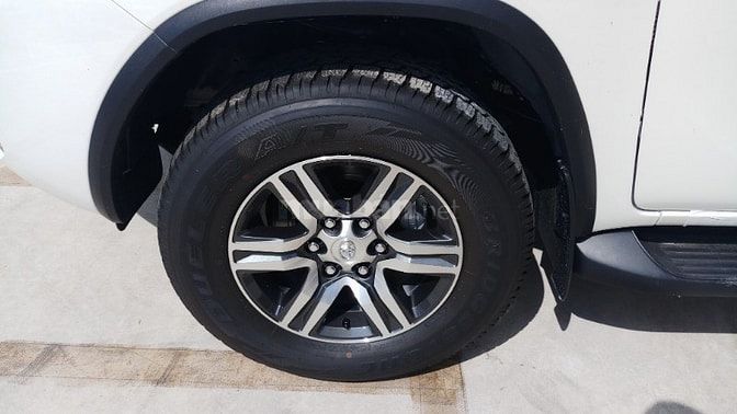 TOYOTA FORTUNER MÁY DẦU SỐ TỰ ĐỘNG MỚI 100%, XE GIAO NGAY! 52876721 TOYOTA FORTUNER MÁY DẦU SỐ TỰ ĐỘNG MỚI 100%, XE GIAO NGAY!